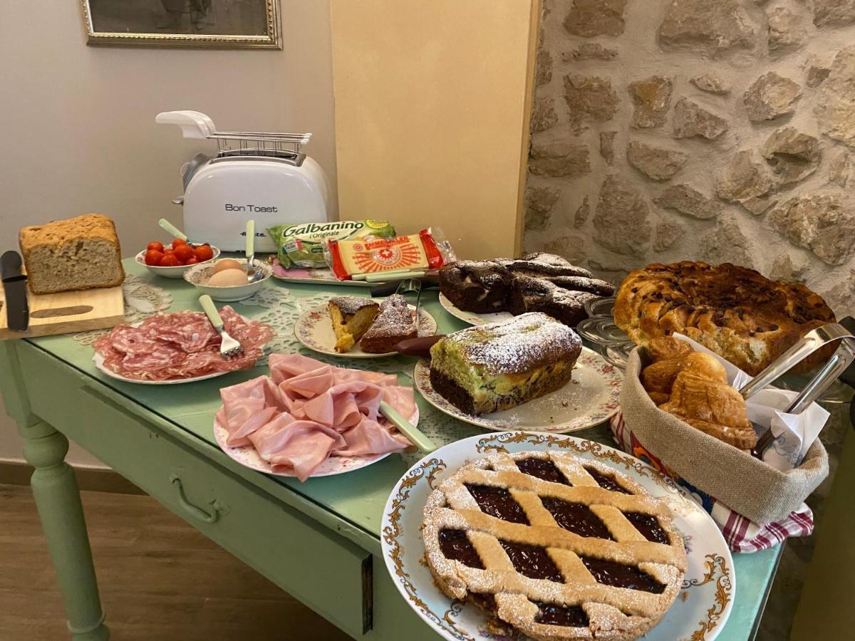 Il Borgo Antico Panzió Rocca Massima Kültér fotó